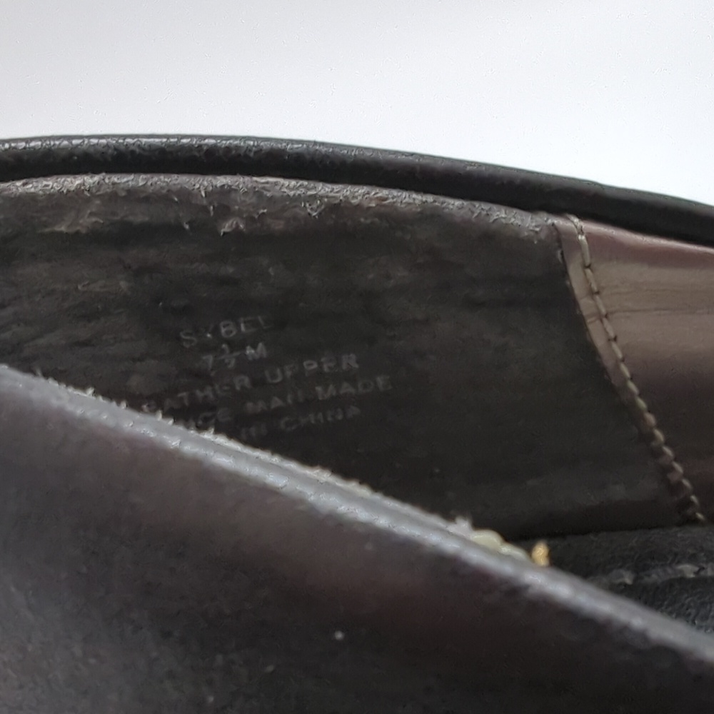 Steve Madden Black Kitten Heel Shoes, sz 7.5 Women's - Picture 6 of 9